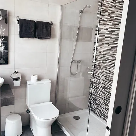 Center Aparthotel 2*
